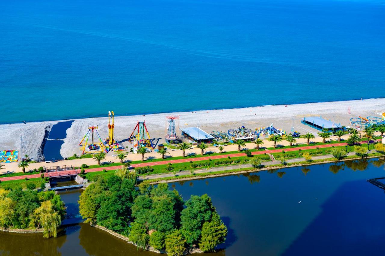 Orbi Sea View Apartment Batumi Exterior foto